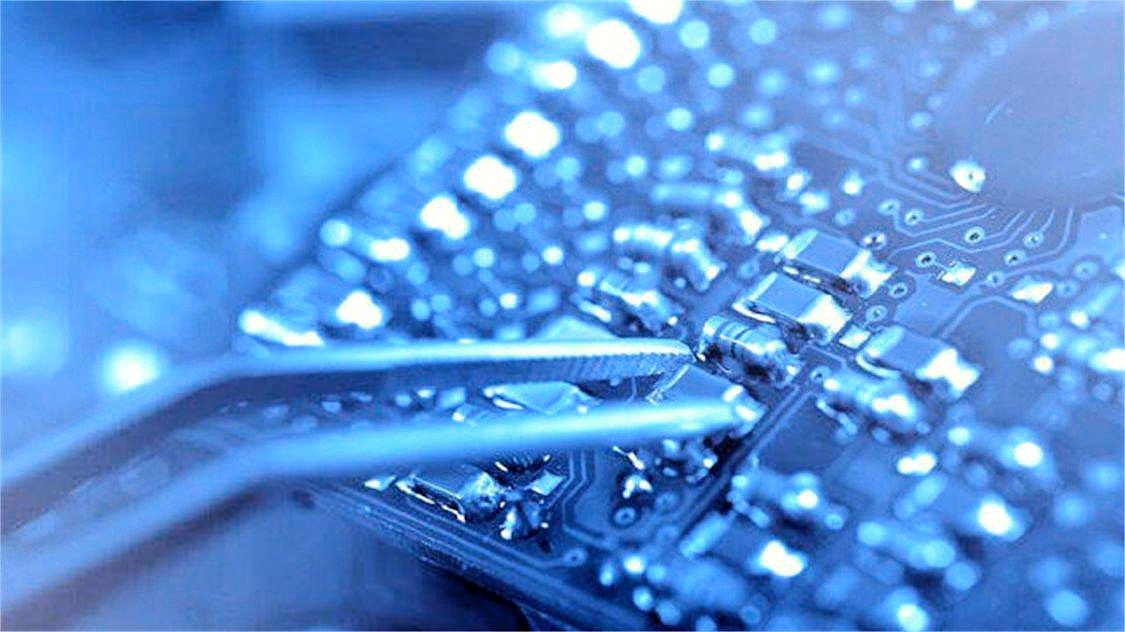 赵硕刚:培育壮大集成电路产业(图1)