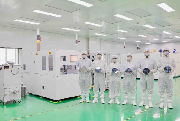 世界首条LPPHT微纳米金刚石产线在郑投用(图1)